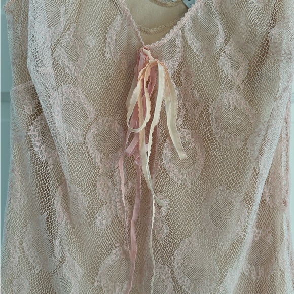 Chanel vintage 2005 lace top in size 40 - Picture 12 of 12